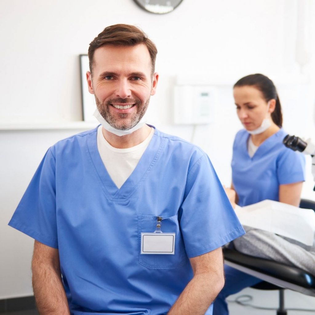 ¿Cómo saber si un dentista es de confianza?