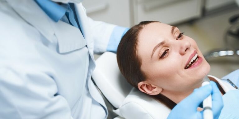 cuidado de los implantes dentales